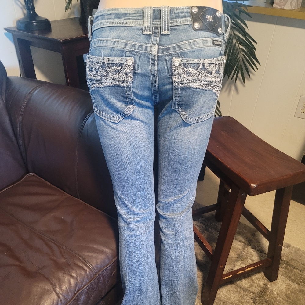 Miss me style #JP5365B size 28x32 bootcut